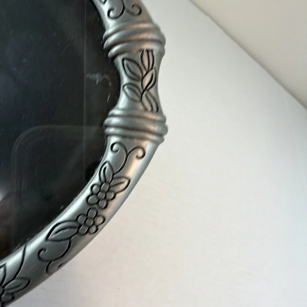 Vintage Pewter Tone Floral Oval Picture Frame 8x6 W/Glass Velvet Back Easel